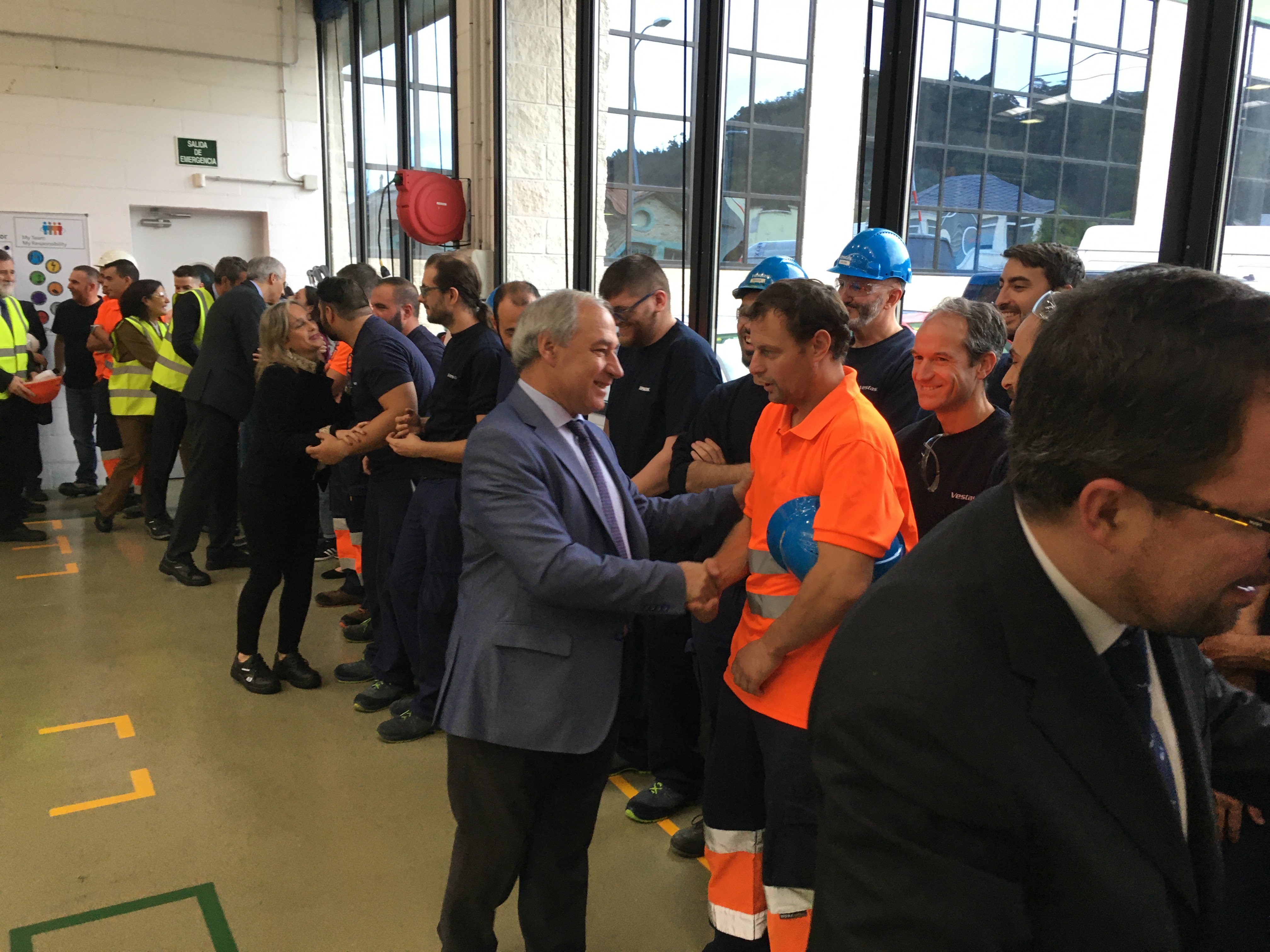 Encontro cos traballadores da fábrica de Vestas en Viveiro.IMG01