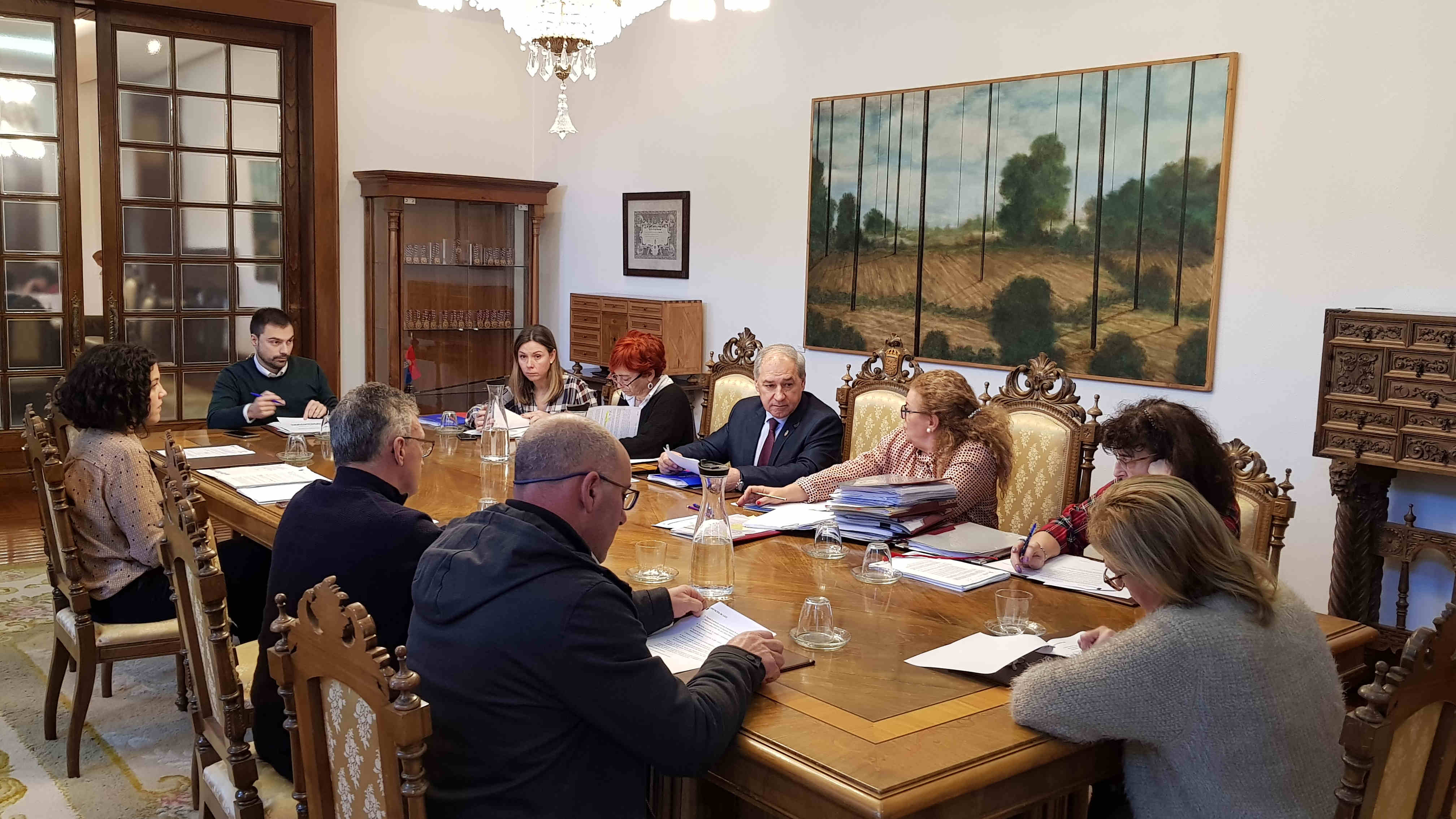 A Deputación de Lugo investirá 240.000€ na mellora de servizos e infraestruturas en Mondoñedo, Viveiro, Cospeito, Foz e Lugo