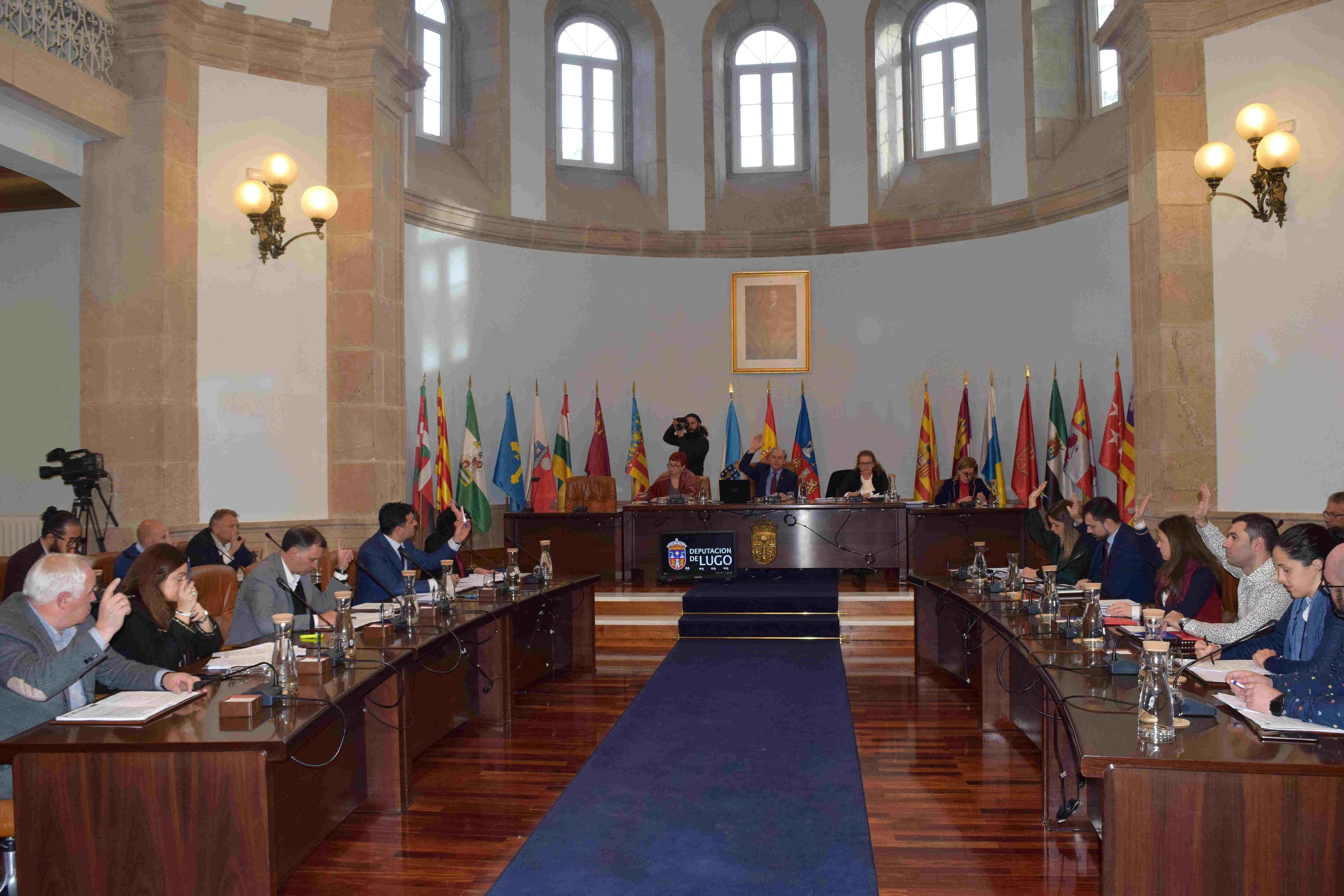 A Deputación esixe que a Xunta garanta o futuro dos hospitais comarcais na provincia de Lugo A Deputación esixe que a Xunta garanta o futuro dos hospitais comarcais na provincia de Lugo