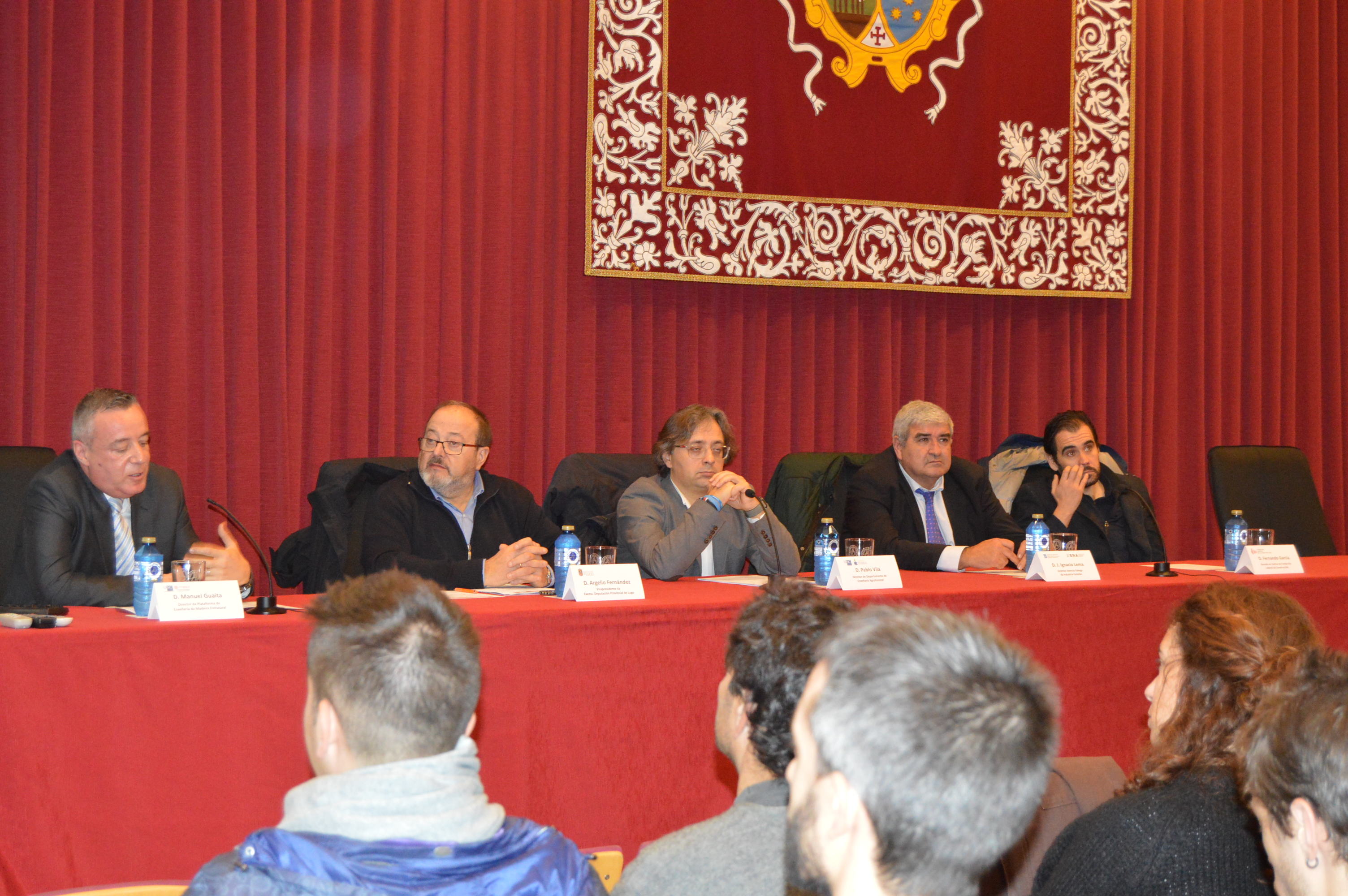 24 alumnos finalizan o Máster en Enxeñaría de Madeira Estrutural da USC, co que colabora a Deputación