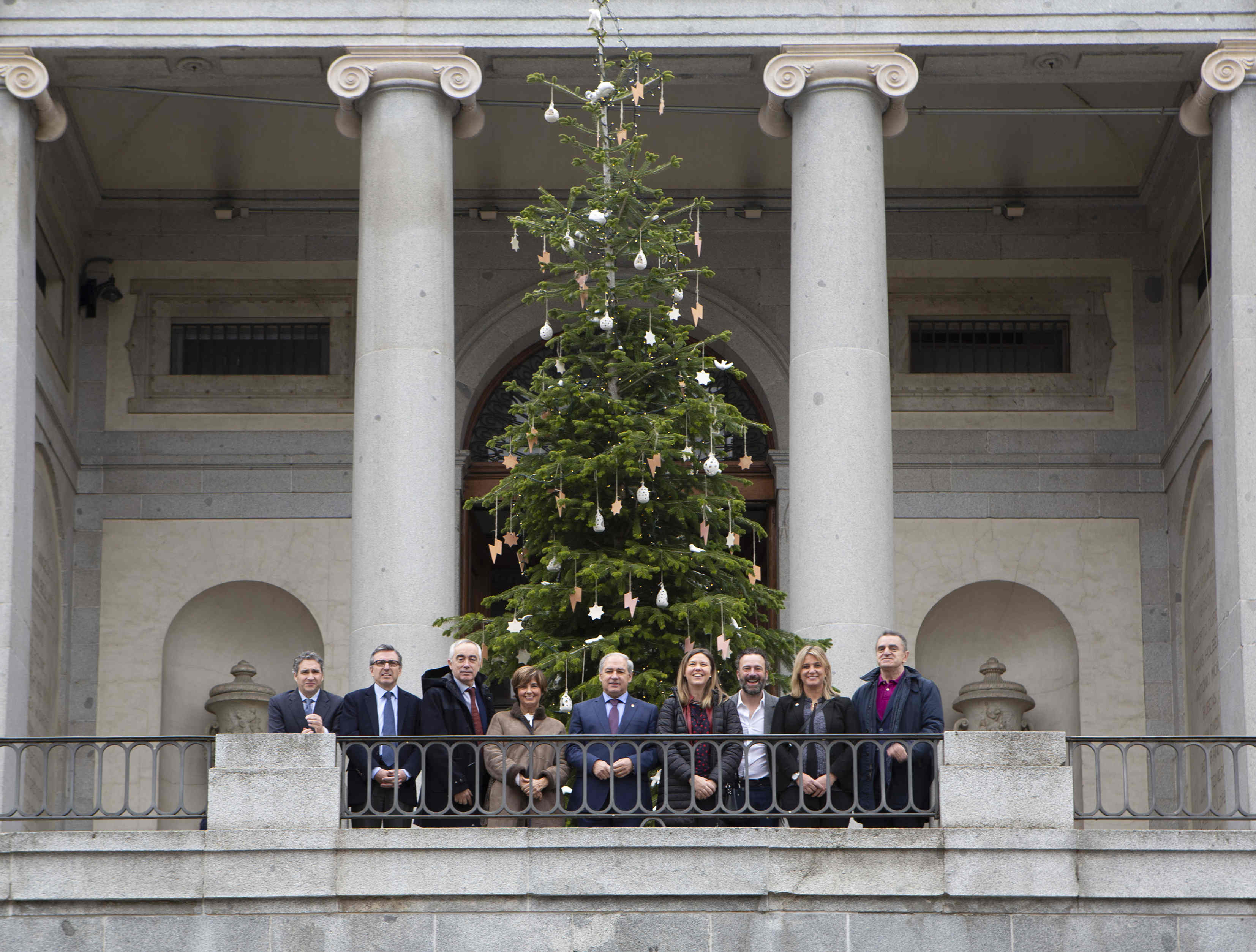 A Deputación de Lugo promociona a provincia cedéndolle ao Museo do Prado a árbore de Nadal no seu Bicentenario A Deputación de Lugo promociona a provincia cedéndolle ao Museo do Prado a árbore de Nadal no seu Bicentenario