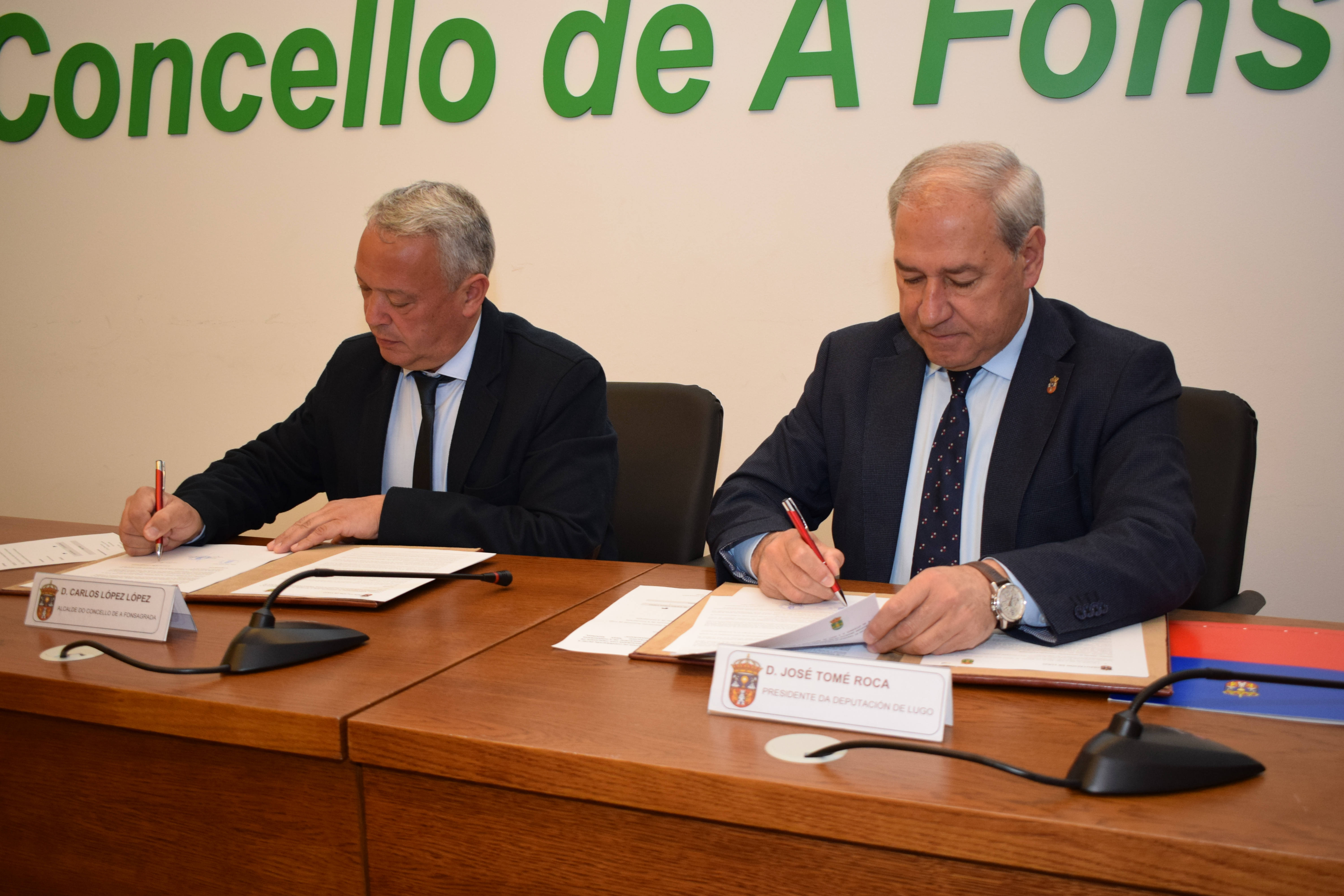 Foto de arquivo do Presidente da Deputación e do Alcalde da Fonsagrada