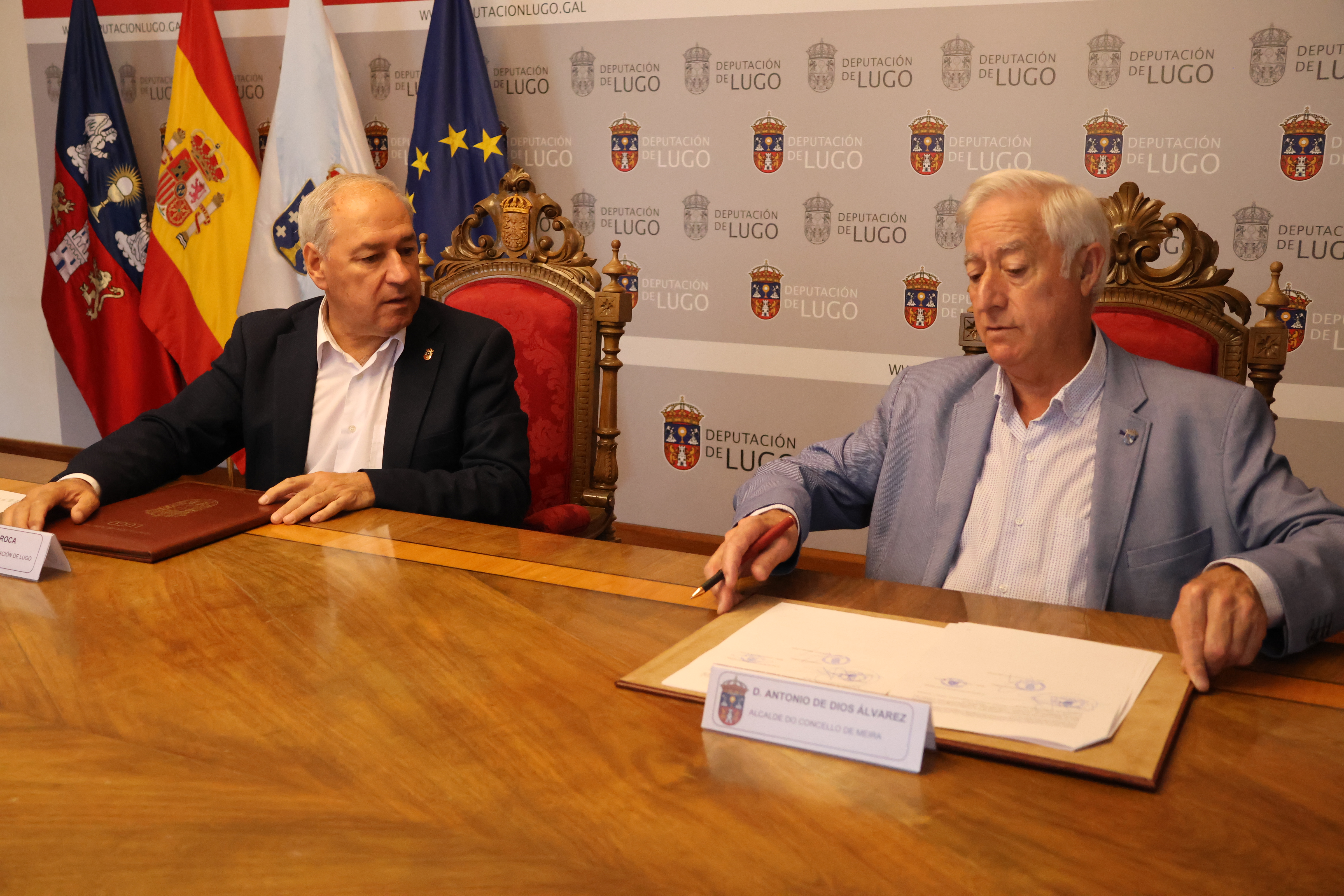 Sinatura convenio Meira