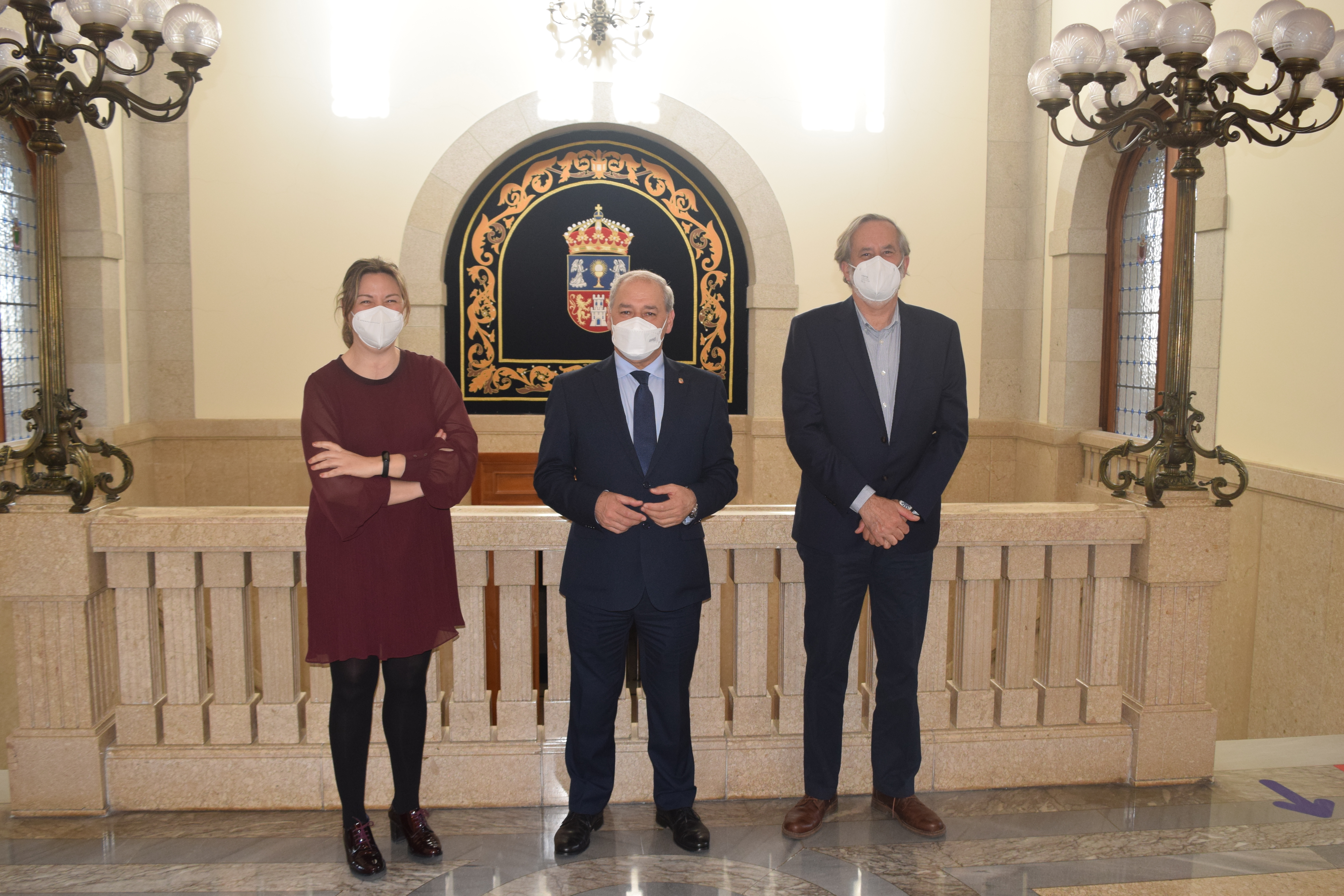 Encontro do presidente do Instituto de Estudos Ulloáns